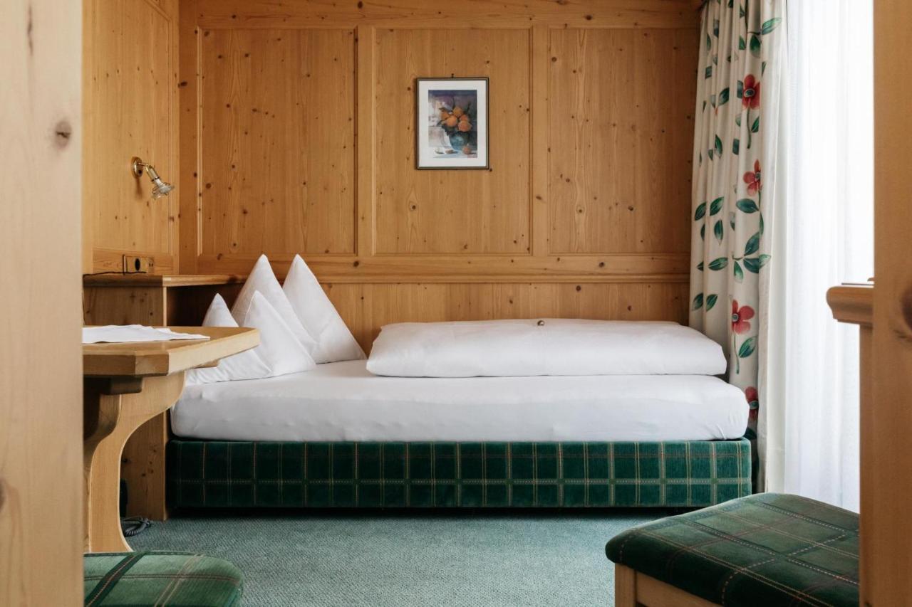 Hotel Kristall Lech am Arlberg Εξωτερικό φωτογραφία